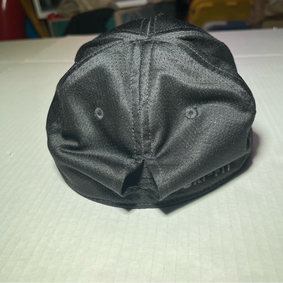 Nike Youth Sz 4-6X Dri-Fit Fitted Running Hat - Picture 3 of 7